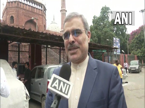 Iranian envoy offers Eid Al-Adha prayers at Jama Masjid, terms experience beautiful