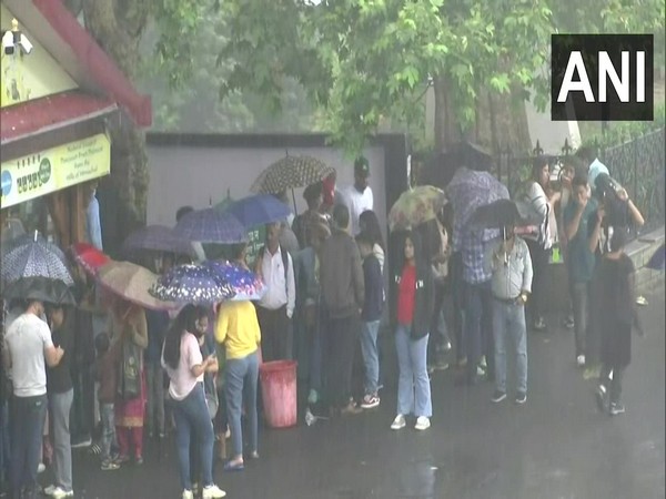 IMD issues Orange alert for four Himachal districts