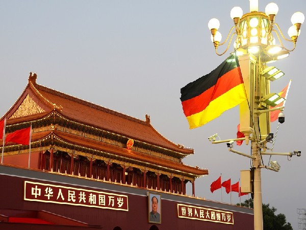 China warns risks to economic ties with Germany amid change in Berlins policy