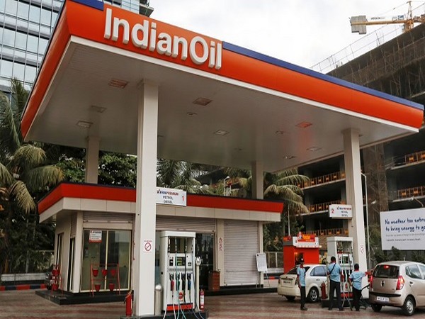Indian Oil posts Rs 1,993 crore net loss in Q1 due to high input costs