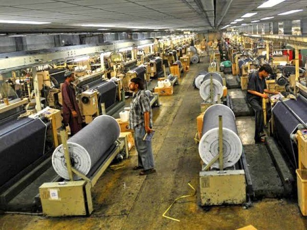 Pakistans textile industry fears USD 1 billion loss amid gas supply suspension