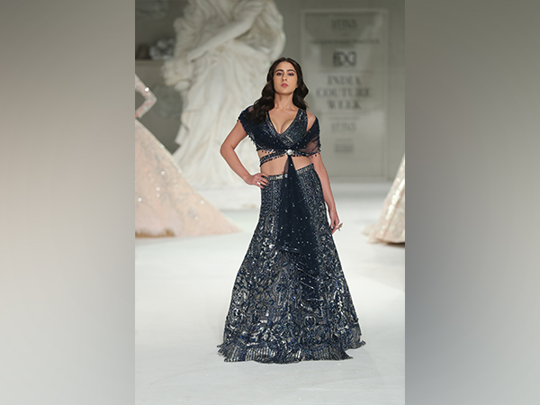 Want to know Sara Ali Khans idea of perfect date night outfit? Read here