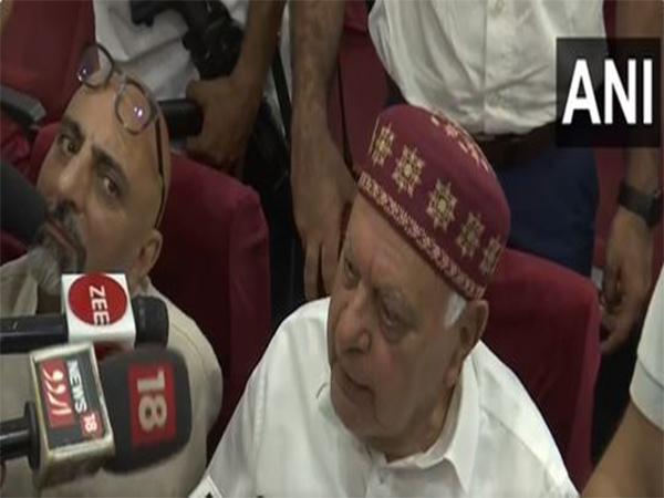 Muslim man from J-Ks Pahalgam spotted Lingam in Amarnath cave: Farooq Abdullah