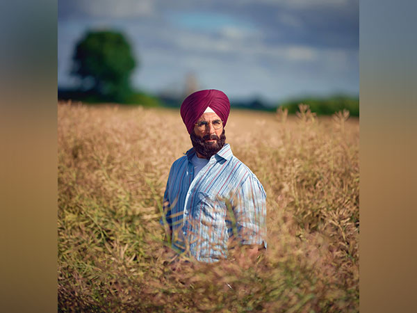 Akshay Kumars first look from untitled film leaked