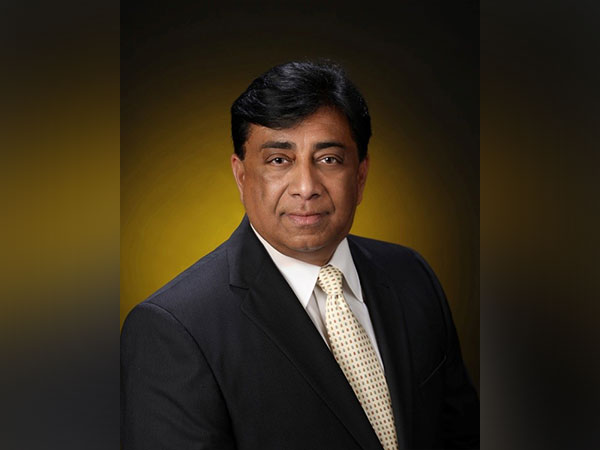 Silicon Valleys favourite mentor Sanjeev Chitre launches new guide book for start-ups