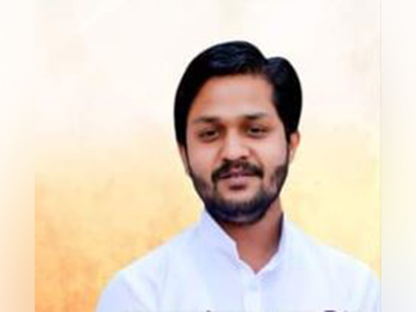 Jharkhand Cong MLA claims horse-trading bid, says was asked to meet Assam CM