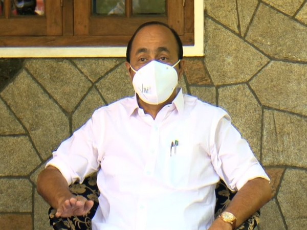 RSS sent notice to Kerala LoP Satheesan over Gowalkar remark