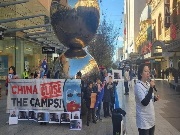 Australia: AUTWA stages protest on Urumqi Massacres 13th anniversary, demands ban on Uyghur forced labour products