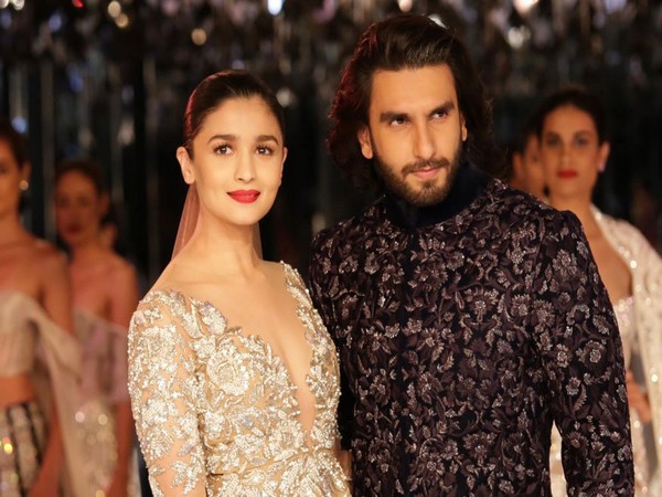 Alia Bhatt defends Ranveer Singhs nude photoshoot, read what she has to say