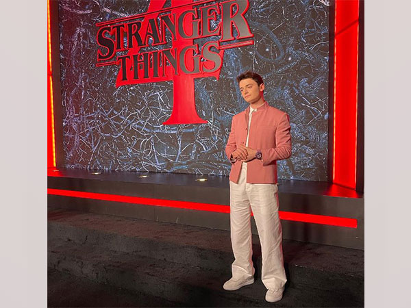 Noah Schnapp confirms his Stranger Things characters sexual orientation