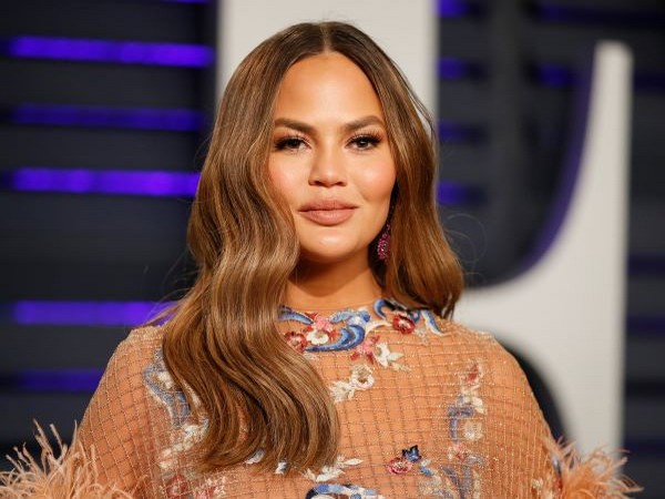 Not a drop of alcohol in 365 days: Chrissy Teigen celebrates one year of sobriety