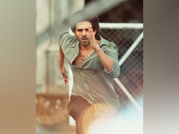Kartik Aaryan announces new release date, says Shehzada returns home