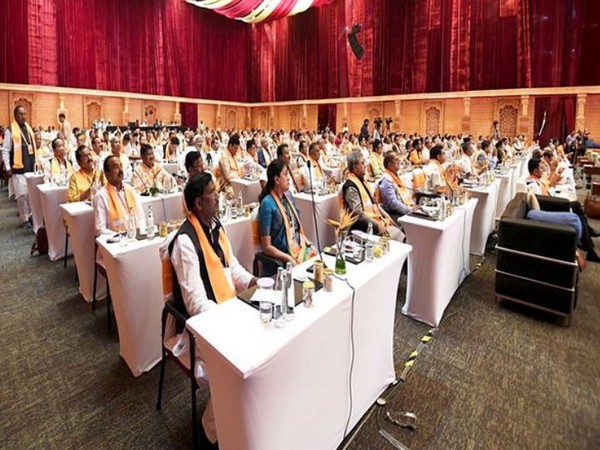 Telangana: Special branch officer caught for clicking pics of BJPs resolution