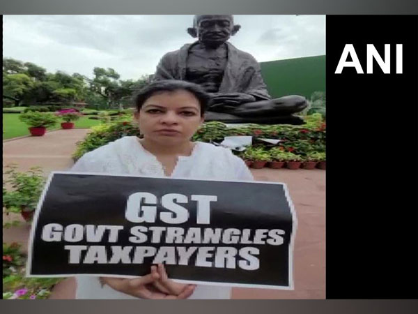 Monsoon session: Suspended MPs wont apologise, continue protest