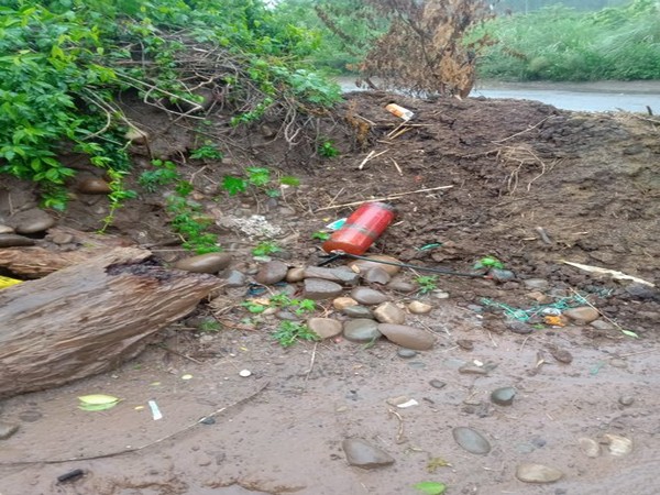 Suspicious cylinder found in J-Ks Akhnoor; police, bomb squad on spot