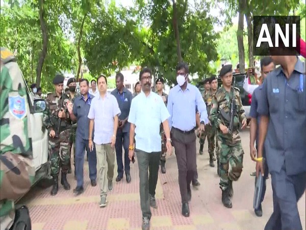 Jharkhand CM reviews preparation for Shravani Mela ahead of PM Modis visit on July 12