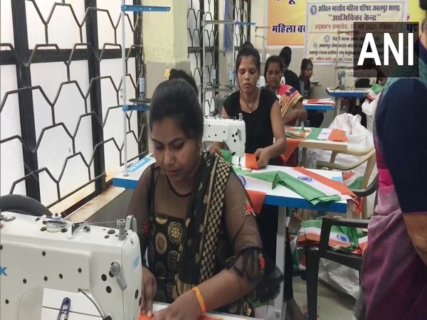 Jabalpur: Akhil Bhartiya Mahila Parishads avid artisans making national flags ahead of Independence Day