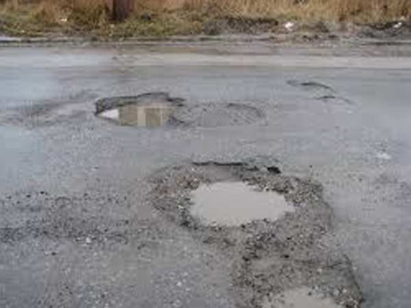 Mumbai: BMC fills 7,211 potholes in last three months