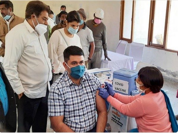 Indias COVID vaccination coverage exceeds 201.30 crore