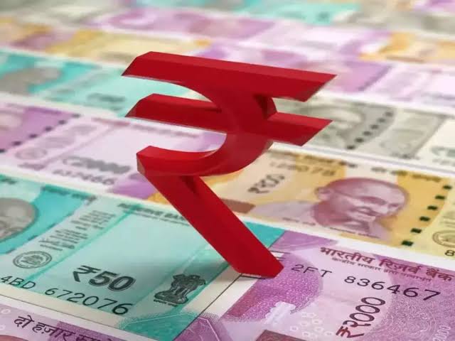 RBI’s Decision On Indian Rupee Unable To Restrict Its Fall