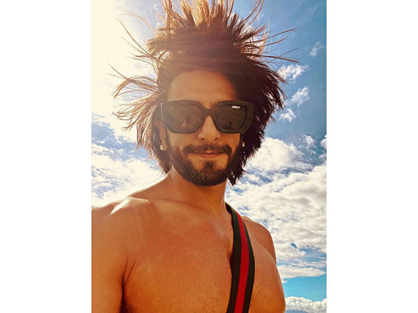 Ranveer Singhs birthday selfie leaves fans jaw-dropped