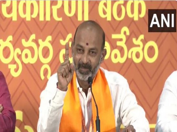 When a tiger comes, foxes run away, says BJP Telangana chief on KCR skipping PM Modis visit