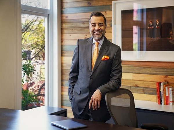 Modicare Limited amongst Top 5 of Indias Great Mid-size Workplaces 2022 for the Third Consecutive Year