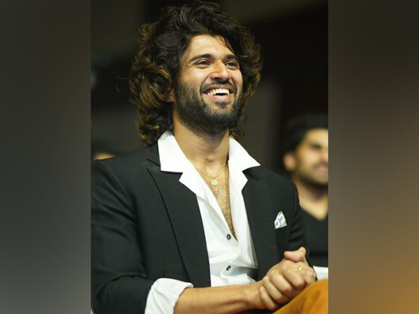 Koffee with Karan 7: Vijay Deverakonda says he wouldnt mind a threesome