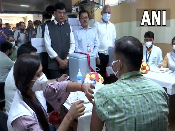 Mansukh Mandaviya launches Covid Vaccination Amrit Mahotsav