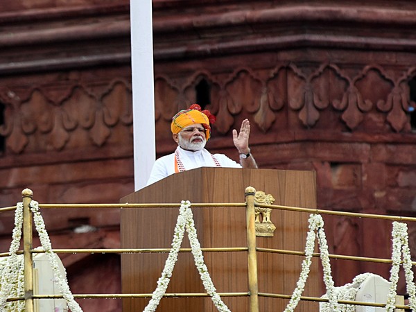 PM Modi extends greetings to citizens on Indias 76th Independence Day