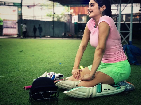 Janhvi Kapoor starts preparation for her upcoming movie Mr and Mrs Mahi