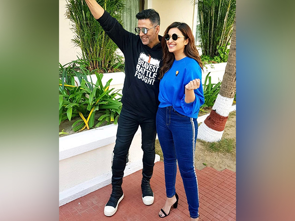 Parineeti Chopra missing her co-star Akshay Kumar at shoot of their untitled project