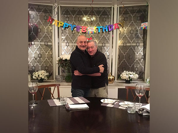 Anupam Kher wishes worlds best actor Robert De Niro on his birthday