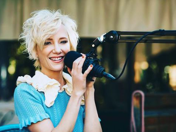 Anne Heches cause of death following car crash revealed