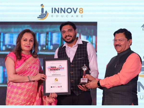 Nishant Sharma, CEO, INNOV8 Educare received the award of "The most promising Ed-Tech company of the year"