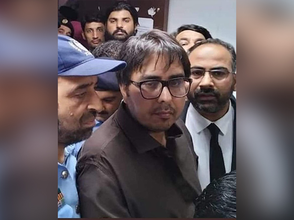 Imran Khan announces rallies to protest "sexual abuse" on close aide Gill