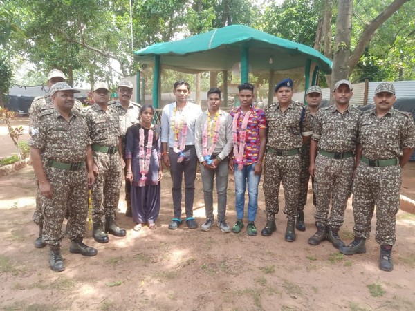 Chattisgarh: Nineteen Kondagaon youth trained by ITBP selected for Bastar Fighters