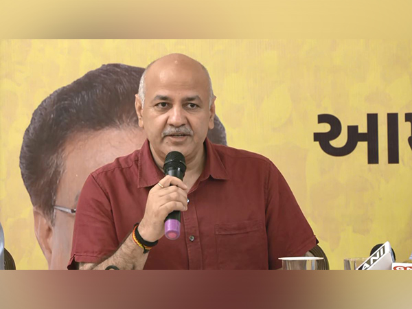 As war of words with BJP heats up, Sisodia claims he does not "dream" of becoming CM