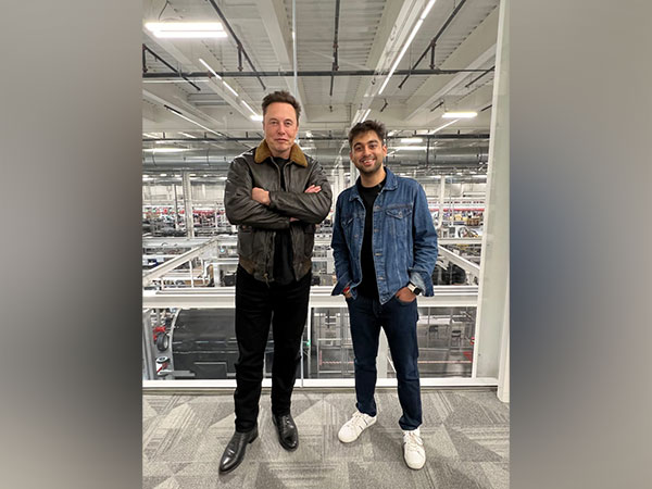 Elon Musk meets his Twitter friend from India, see duos picture