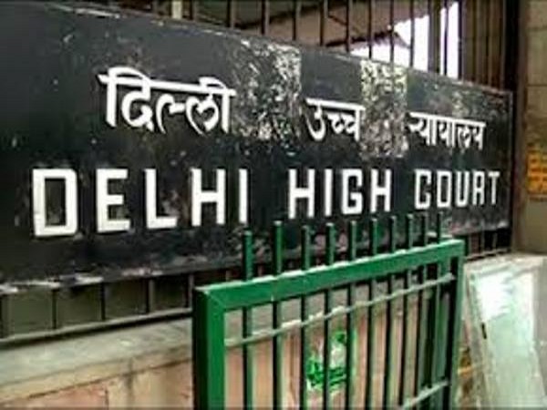 Goa bar row:  Delhi HC seeks Smriti Iranis response on Twitter application in defamation case filed by her