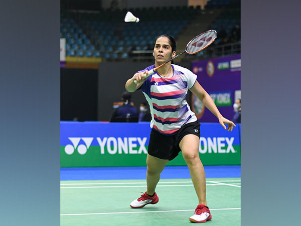 Onus on Nehwal in womens singles in absence of Sindhu, to play for QF spot