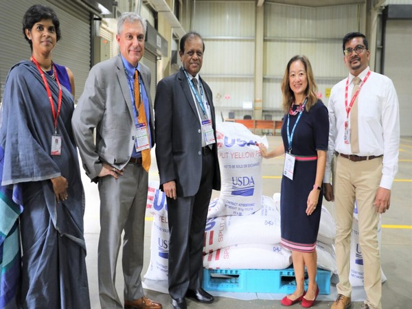US donates 3,000 metric tons of food to feed Sri Lankan school children