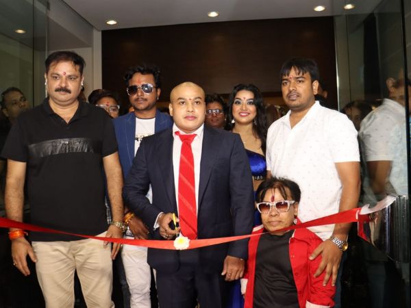 Khesari Lal Yadav inaugurated Ashok Prasad Abhisheks new production house, iEve Era Films