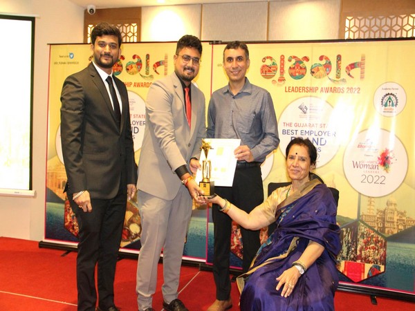 Aglowid IT Solutions wins the "Emerging Company Of The Year" At the Gujarat Business Leader Of The Year Awards 2022