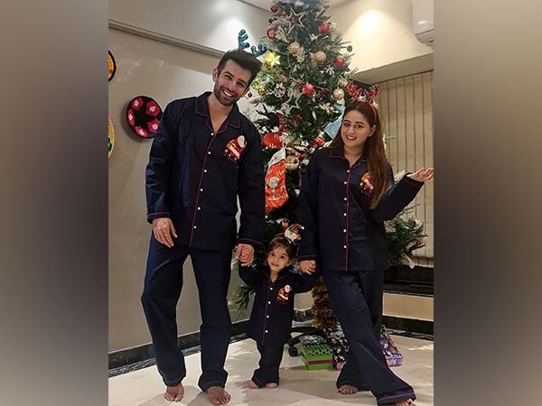 Jay Bhanushali, Mahhi Vij drop glimpse of their daughter Taras birthday celebration