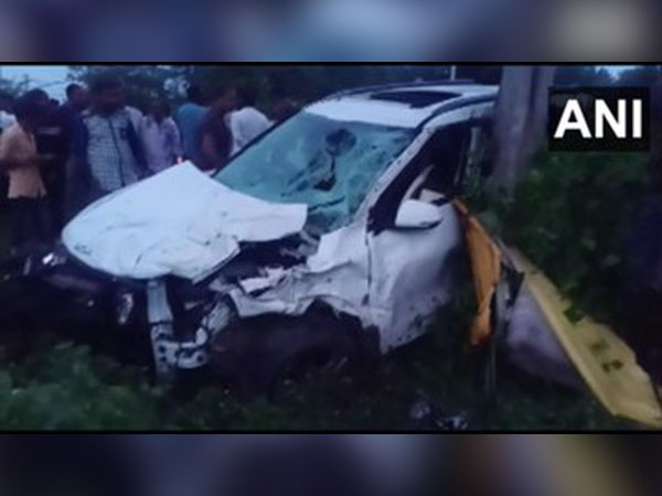 Six died after car rams into auto rickshaw, motorbike in Gujarats Anand