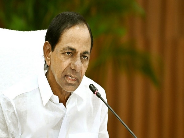 Telangana CM instructs to organise Azaadi ka Amrit Mahotsav in grandeur to exult patriotic fervor