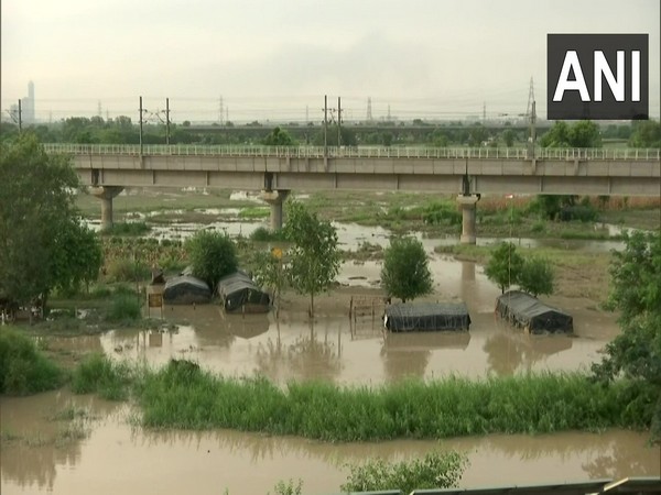 "Avoid going to banks of Yamuna", Delhi CM appeals as water level flows near danger mark
