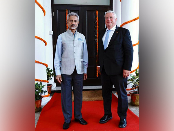 Jaishankar appreciates participation of German politician in Indias 76th Independence  day event