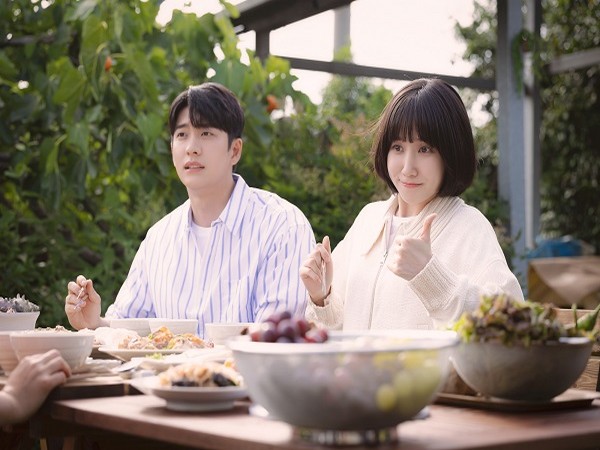 Extraordinary Attorney Woo tops Netflixs non-English series